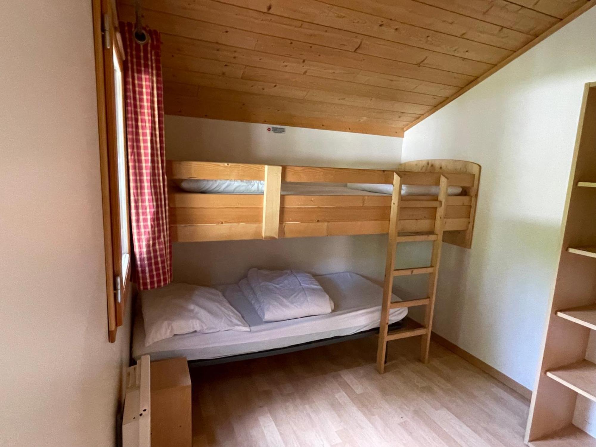 Camping Les Etoiles Saint-Sornin-Lavolps Esterno foto
