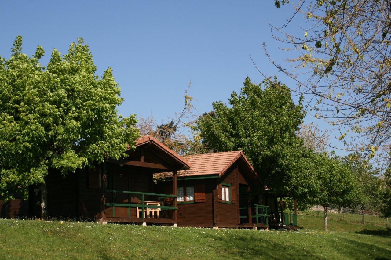 Camping Les Etoiles Saint-Sornin-Lavolps Esterno foto